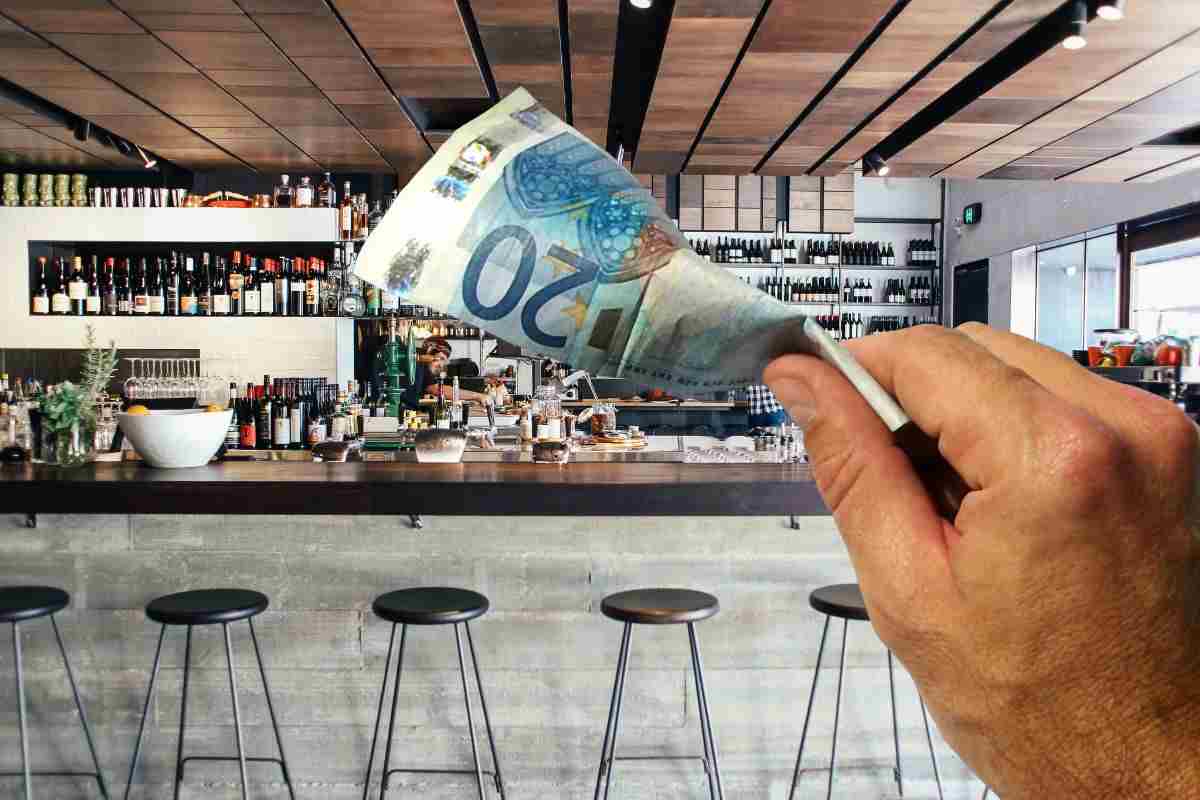 20 euro consegnati al bar