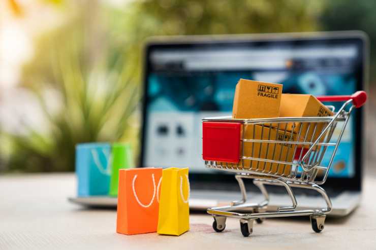 amazon lancia e-commerce contro shein e Temu